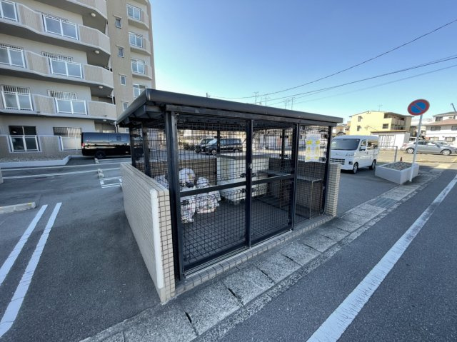 サーパス北新保のその他共用部分|ゴミステーション