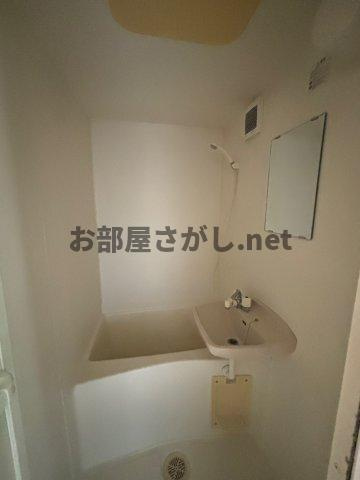 アールフラット中落合【おとり物件なし】#ロフト #中井の浴室