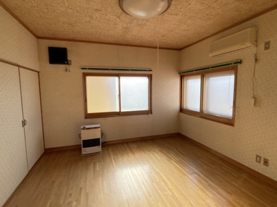 【その他】 | 港町3丁目貸家