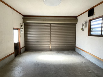 【駐車場】 | 港町3丁目貸家