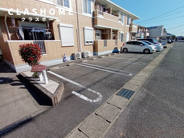 サンパティークB　　　刈谷市近郊の賃貸はクラスホーム刈谷店の駐車場