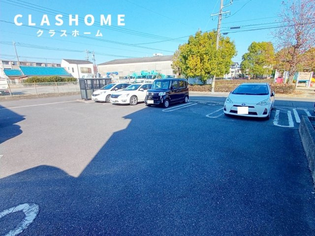 サンパティークB　　　刈谷市近郊の賃貸はクラスホーム刈谷店の駐車場