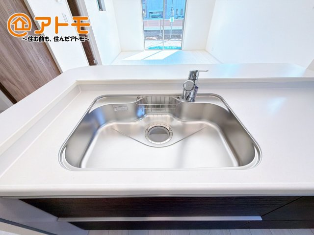 【設備】 | 伊豆の国市南條　新築一戸建て　全1棟 | 広いシンクは使い勝手良好です♪