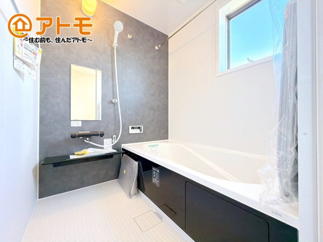 【浴室】 | 伊豆の国市南條　新築一戸建て　全1棟 | 広々１坪タイプのゆったり浴室ユニット♪浴室乾燥機付き♪