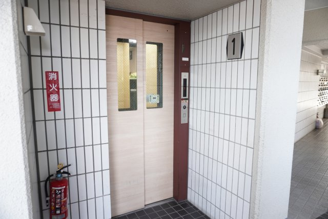 グリーンパーク瀬崎町のその他共用部分|エレベーター