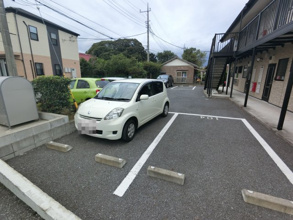 【駐車場】