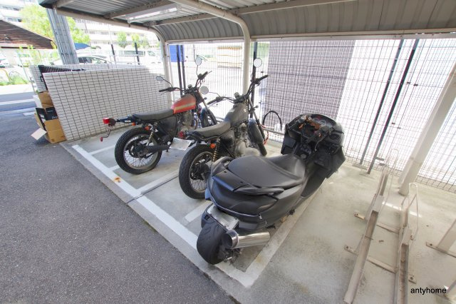 アドバンス西梅田2　仲介手数料無料の洗面所