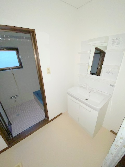 クレドールの洗面所|洗面所　独立洗面台