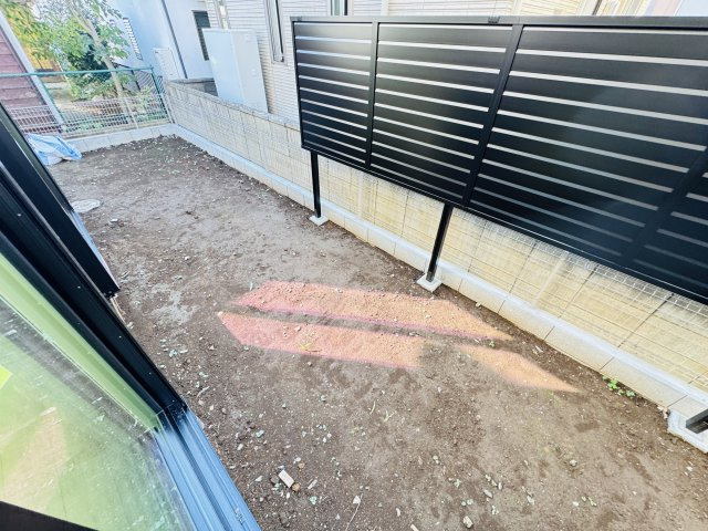 【庭】 | 柏市光ヶ丘４丁目新築戸建【酒井根東小学校：7分】 | 南西側庭スペース