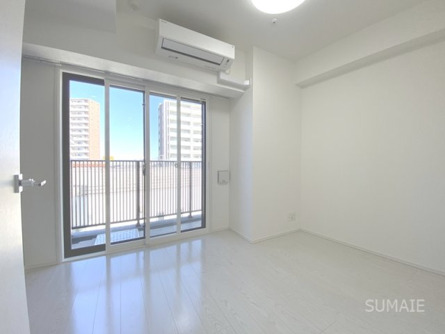 ステージファースト北浦和の洋室|明るい洋室5.3帖☆彡