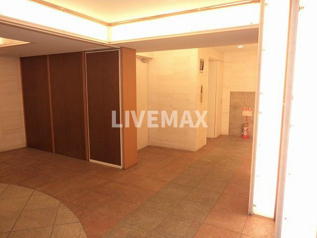 【ロビー】プレサンス京大東