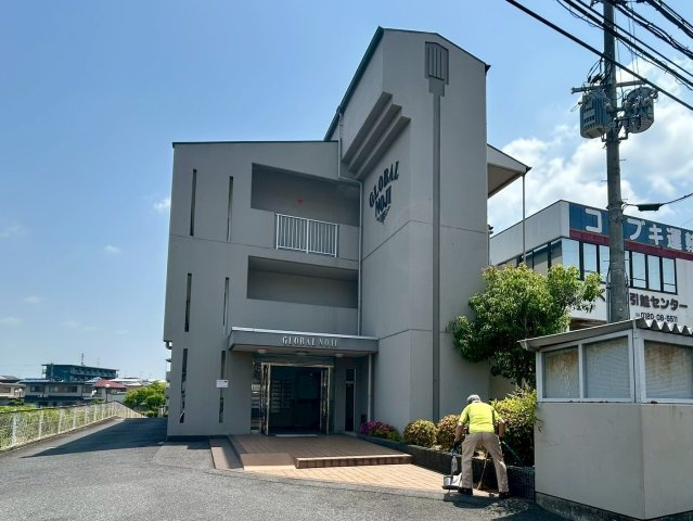 グローバル野路　1Fの外観