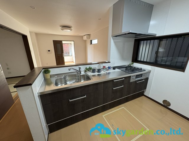 藤沢市大庭　中古戸建のキッチン