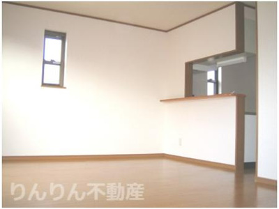 【居間・リビング】 | Dwell四季1番館 | ゆったりとした居間です