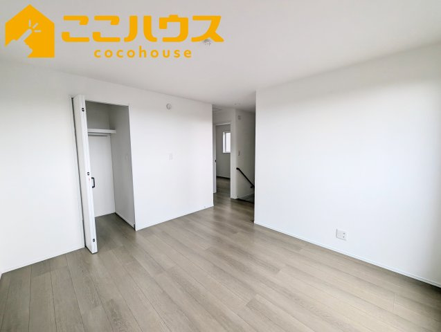 豊見城市名嘉地　新築戸建て　全3棟　2号棟の内装|セカンドリビング7帖
