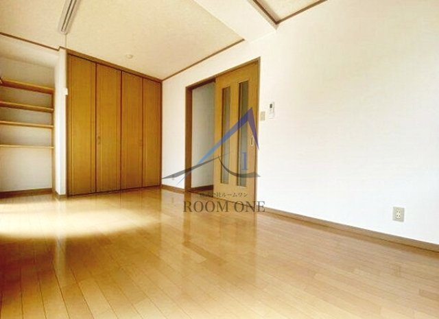 春月ビルの寝室|寝室です。