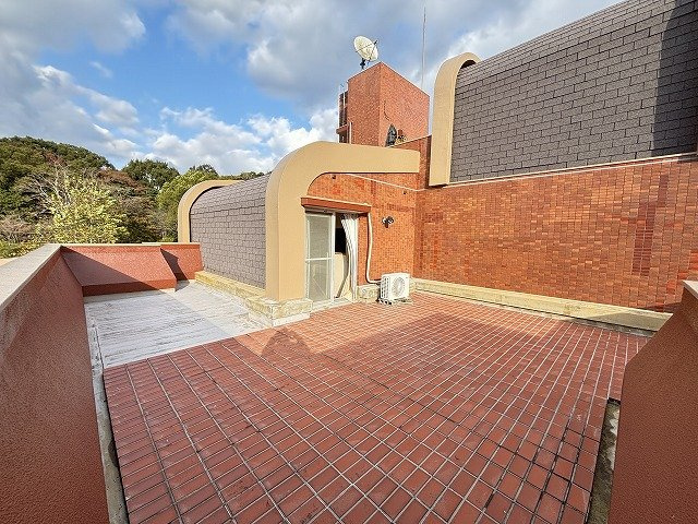 【バルコニー】 | ロワールマンション・アール植物園