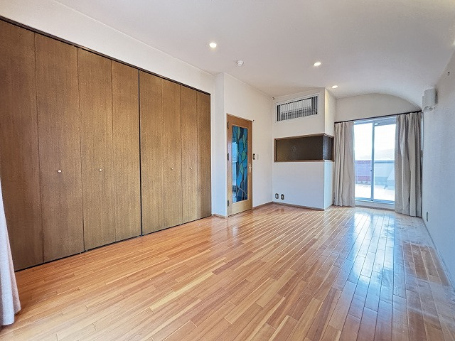 【洋室】 | ロワールマンション・アール植物園