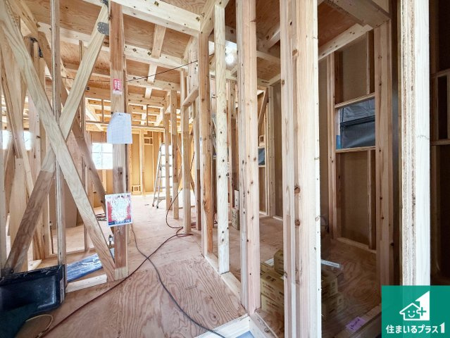 貝塚市久保　第9期　新築一戸建ての外観|現在建築中！落ち着いた街並みで新生活を始めることが出来そう！周辺の物件も併せてご紹介させて頂きます！