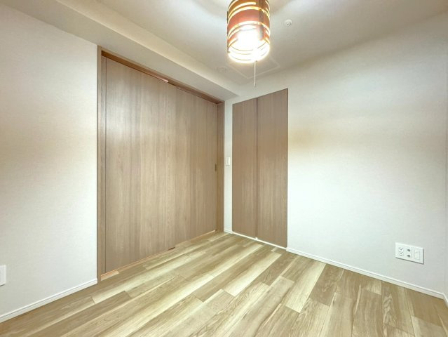 駅徒歩３分の駅近☆７階につき眺望良好☆リビング床暖房付２ＬＤＫ☆クラッシィハウス御池柳馬場の洋室|洋室