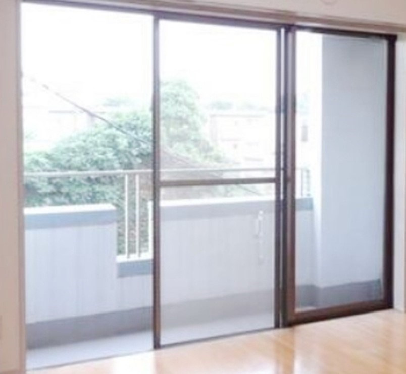 杉並区井草３丁目の賃貸マンションのバルコニー