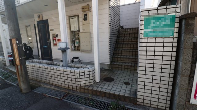 プレミアム垂水のエントランス