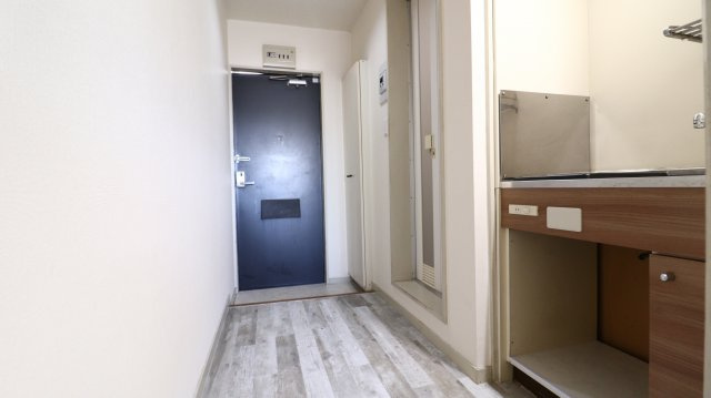 プレミアム垂水の玄関