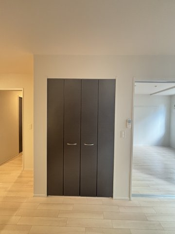 メゾンプリマベーラの収納|LDKにも収納があります