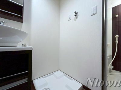 【設備】 | Creo栄生伍番館 | 洗濯機置き場です