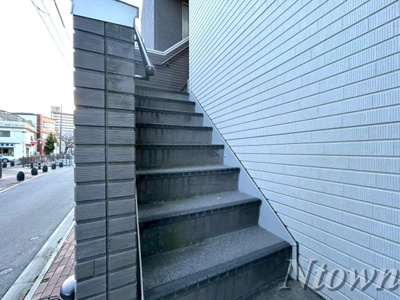 【ロビー】 | Creo栄生伍番館 | ゆとりのあるロビーです