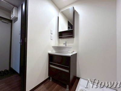 【独立洗面台】 | Creo栄生伍番館 | 使いやすい独立洗面台です