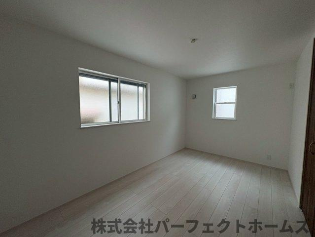 北中振1丁目戸建の洋室|スタンダードな洋室です