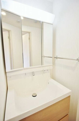 【独立洗面台】 | フルール・ラ・メール | 嬉しい独立洗面台付き。