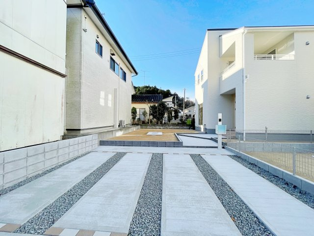 新築戸建・新築建売　いわき市勿来町関田西２丁目１期　勿来二小・勿来二中の駐車場
