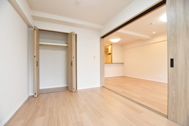 日商岩井グリーンサイドマンションの洋室|洋室5.7帖