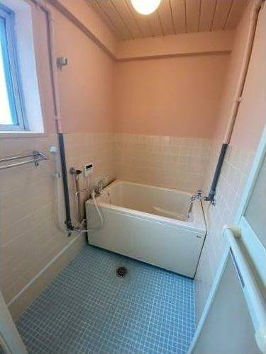 ケンジントンコートの浴室