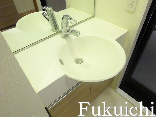 スパシエグランス学芸大学の独立洗面台