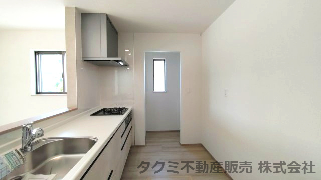 神戸市垂水区南多聞台　新築戸建て　B棟の洋室