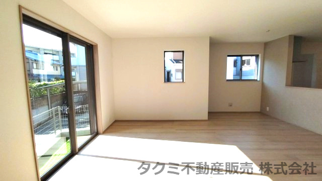 神戸市垂水区南多聞台　新築戸建て　A号棟の居間・リビング