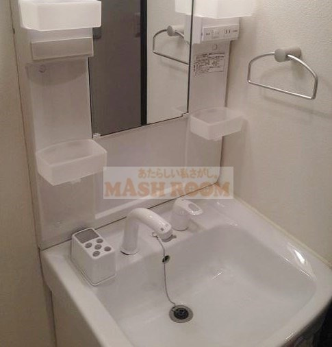 ルヴェール上荻の独立洗面台