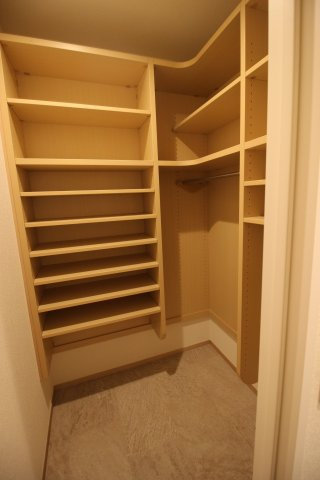 セタガヤロジの収納