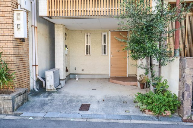 【その他】 | 東住吉区鷹合３丁目　戸建 | 駅から徒歩９分！
大通りから一本入った立地です♪
