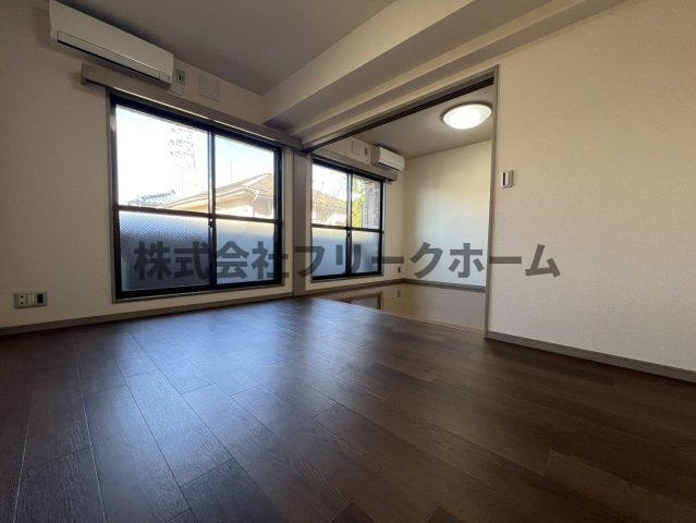 武蔵野市吉祥寺南町４丁目の賃貸マンションの寝室