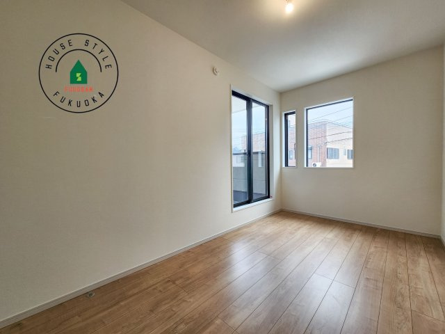 福岡市南区警弥郷2丁目第3-2棟（2号棟）　の内観：施工例|主寝室には収納力に優れたクローゼットがありますので、お部屋もすっきり片付きます。