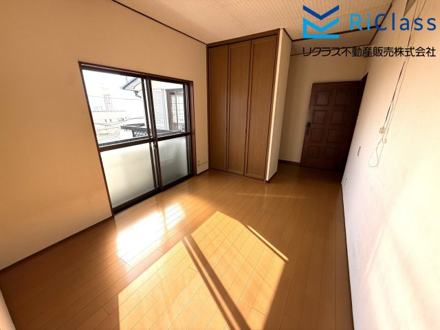 中古戸建　神戸市中央区中島通2丁目3の洋室|個人の部屋や寝室として使える洋室です