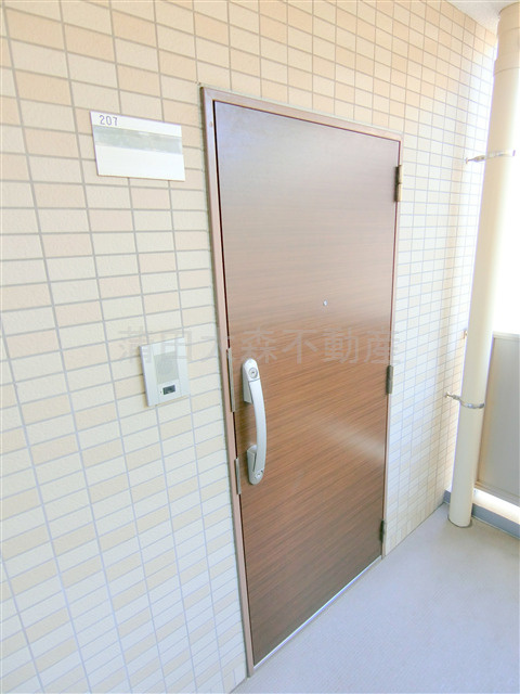 XEBEC池上Ⅲの玄関