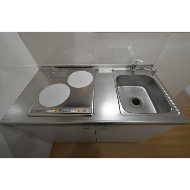 ブランノワール船橋のキッチン|別間取りの写真となります。