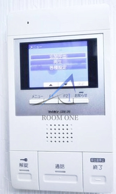 グラード氷川台Ⅱのセキュリティ|モニター付きインターホンです。