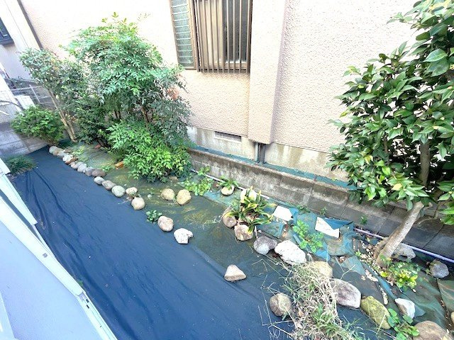 グリーンゲイブルスの庭