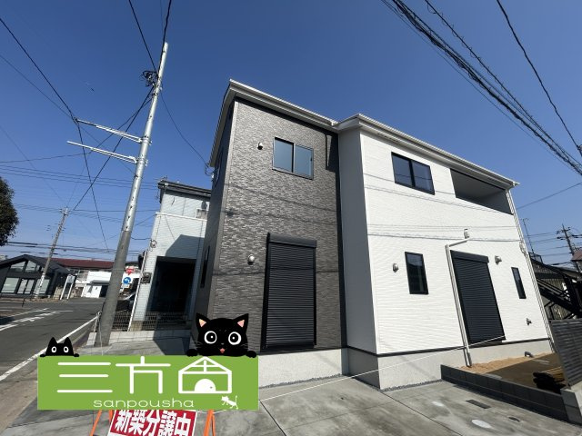 【外観】 | 新築　前橋市六供町一丁目25-1期　LIGNAGE　１号棟 | 現地写真　2026年2月完成しました！ご内覧等、お気軽にお問合せください♪　							
　							
